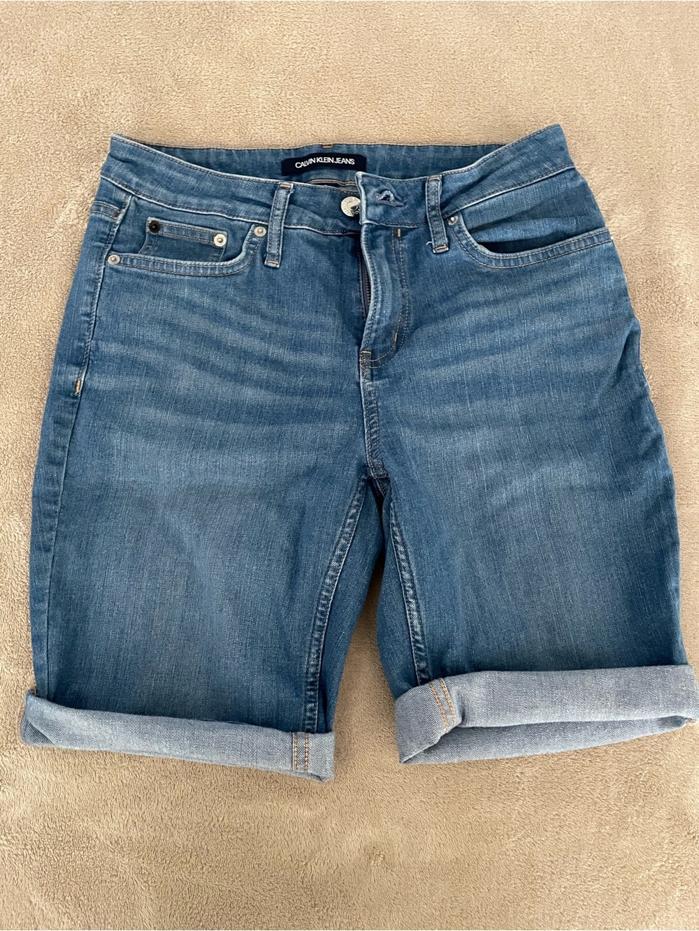 Calvin Klein Jeans Women's Medium Blue Rolled-Cuff Denim Shorts